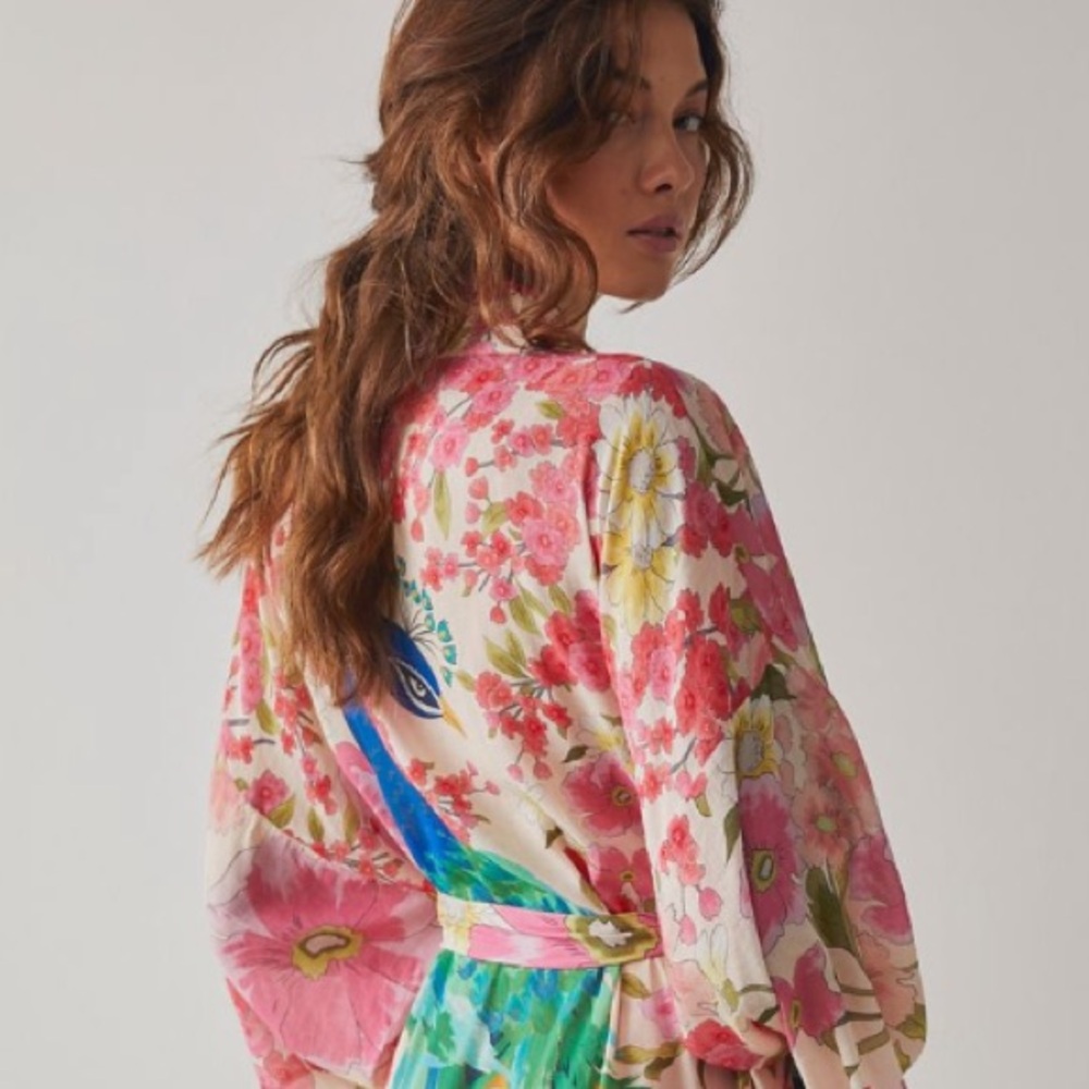 Spell Madame Peacock Kimono - M/L NWT - Picture 7 of 15